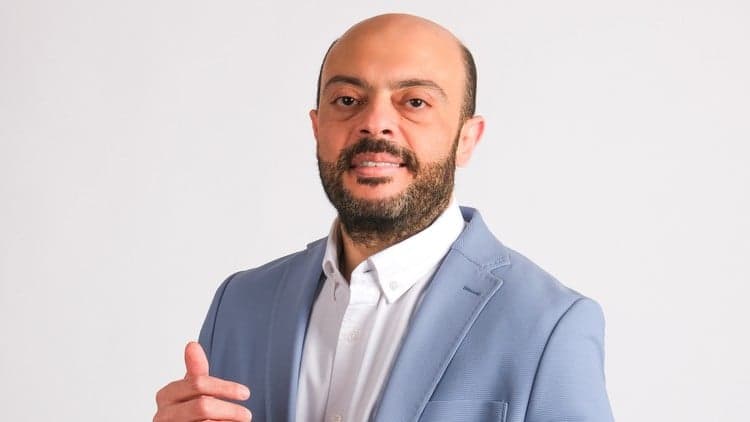 ٦ - ٧ -  ٨ - تحليل ودراسة الأسواق